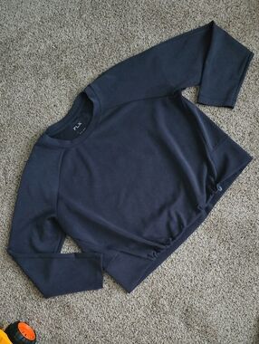 FLX Sz L Travel/ Leisure Top